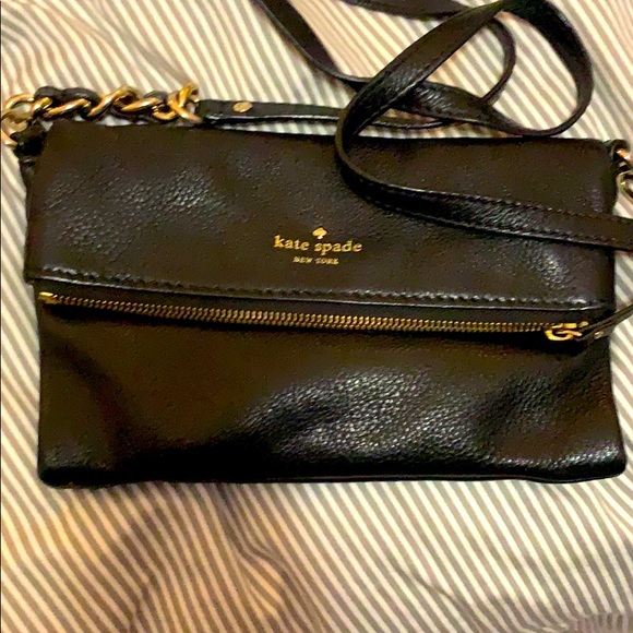 kate spade Handbags - Kate Spade across Body Purse with storage bag